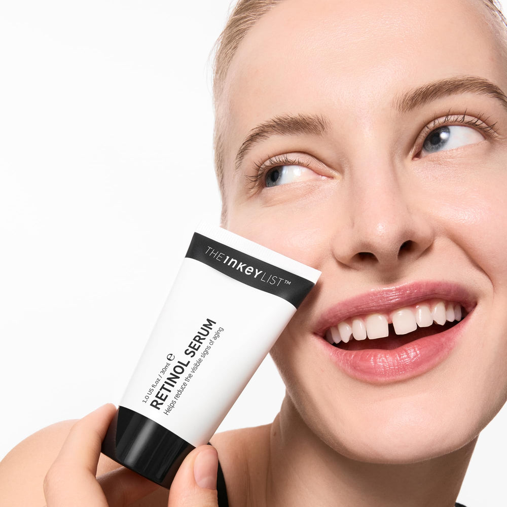 The INKEY List Suero de Retinol: piel suave y tono uniforme con uso diario.