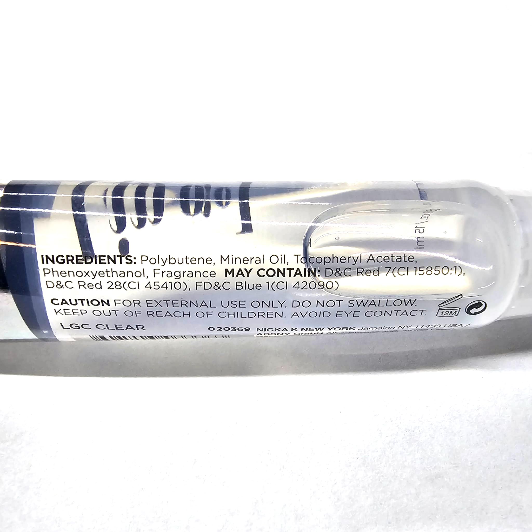 The Make-Up Artist Project vitamin E lip gel nourishes lips while moisturizing.