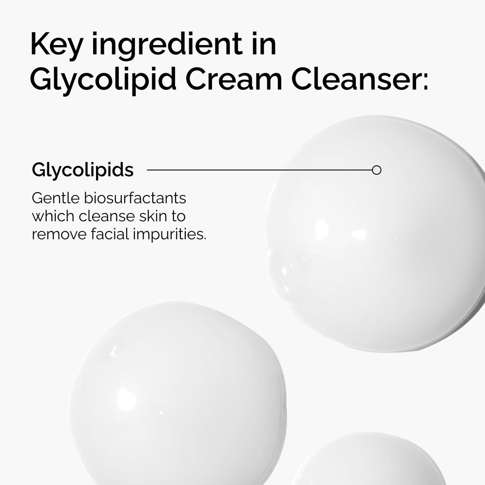 The Ordinary Glycolipid Cream Cleanser: aplicación en la piel con textura cremosa