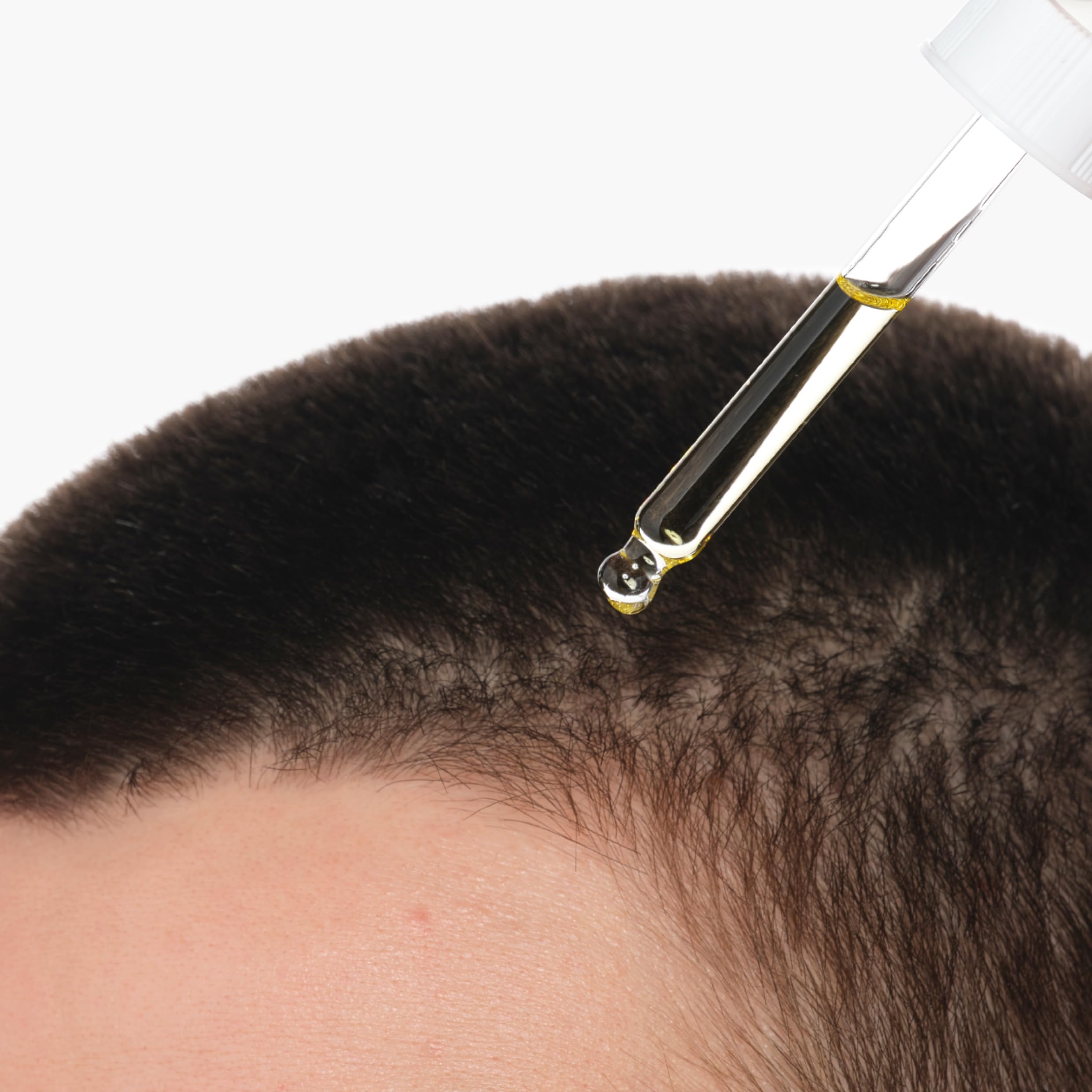 The Ordinary aceite de Marula para cabello, uso ligero y nutritivo.