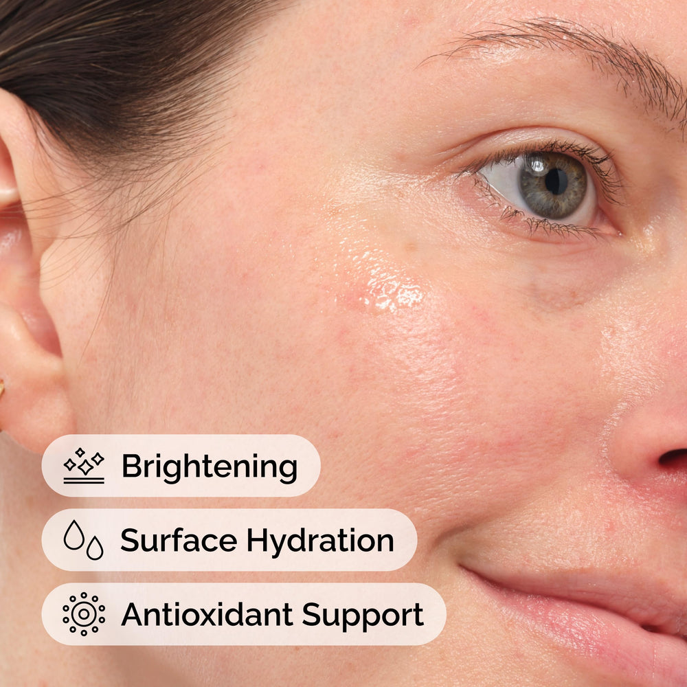 The Ordinary aceite de Marula aplicación facial, hidrata sin grasa.