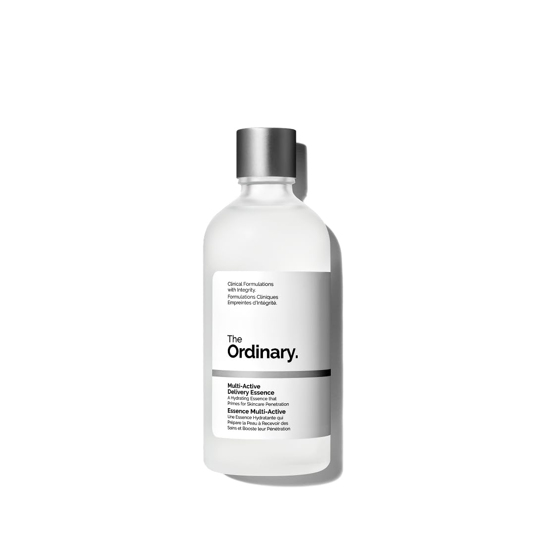Rutina diaria con The Ordinary para preparar la piel de la mañana.