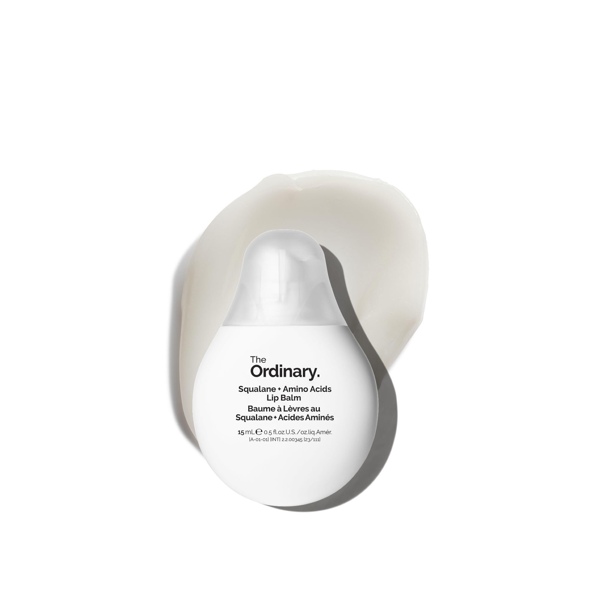 The Ordinary bálsamo labial con esqualano y aminoácidos para labios hidratados.