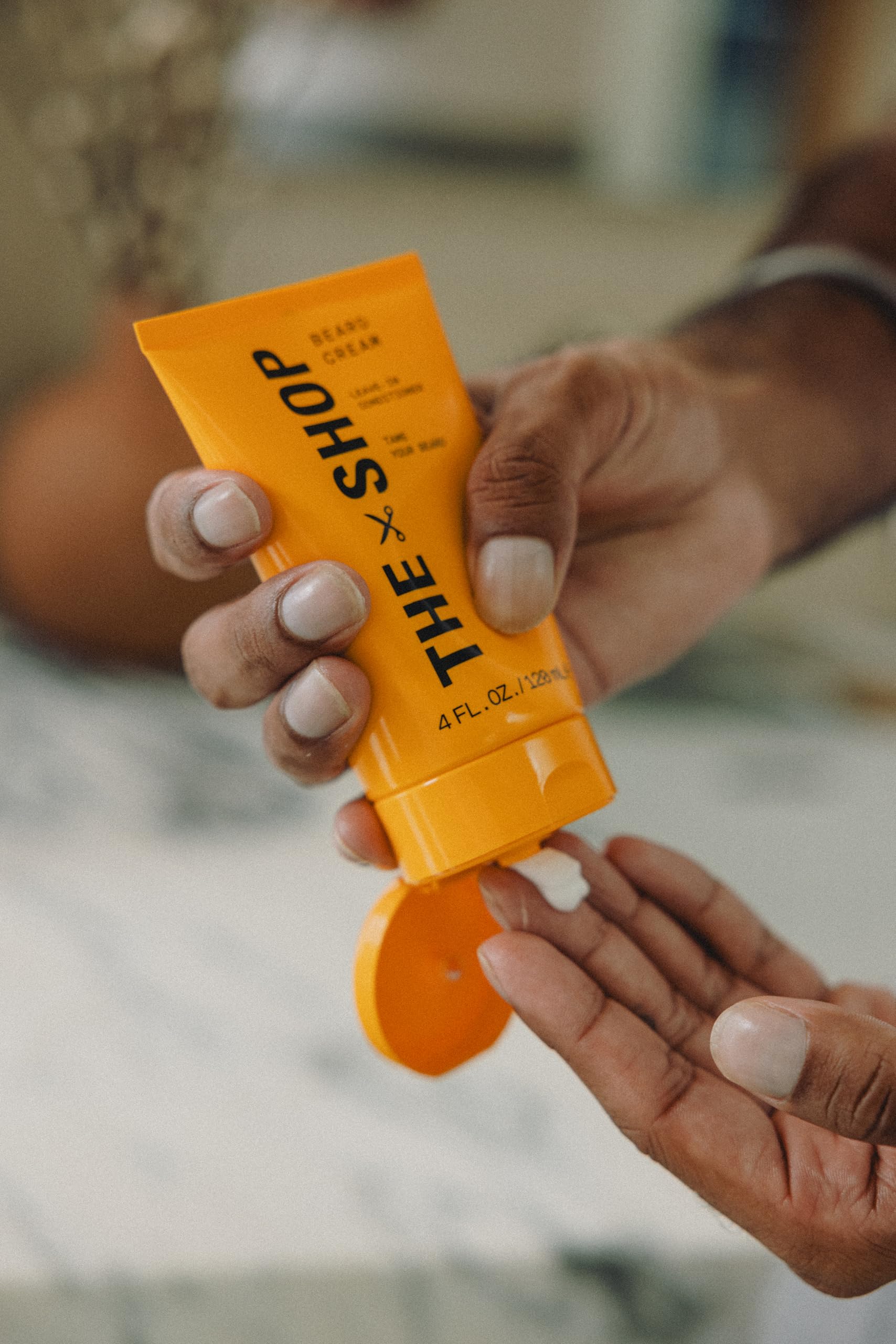The Shop aloe leaf juice label highlights skin hydration benefits