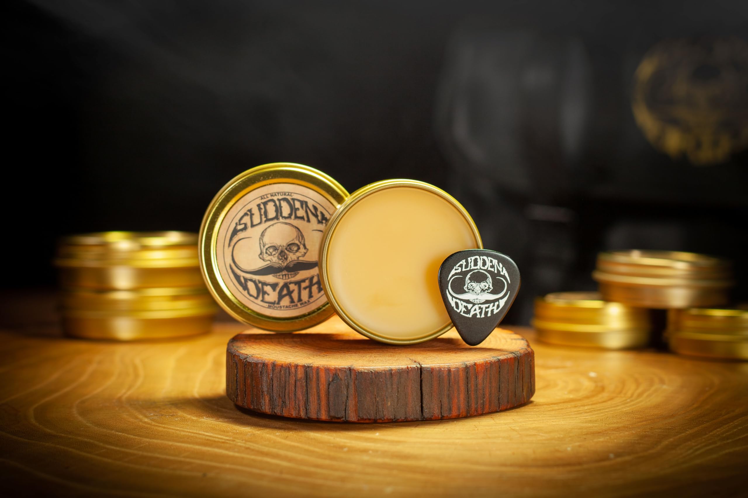 The Vintage Grooming Co. hands-on grooming with the kit benefits.