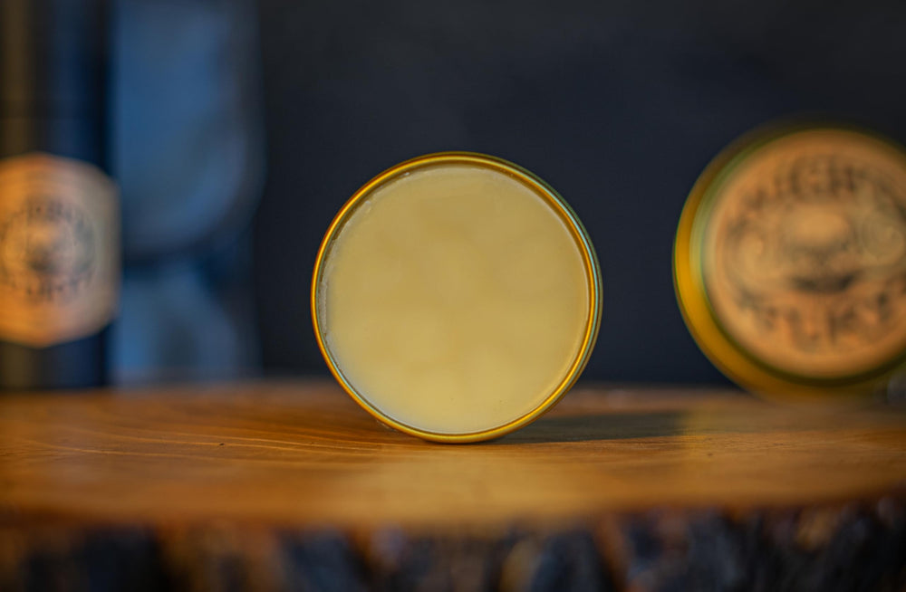 The Vintage Grooming Co. Travel-friendly compact kit for on-the-go grooming.