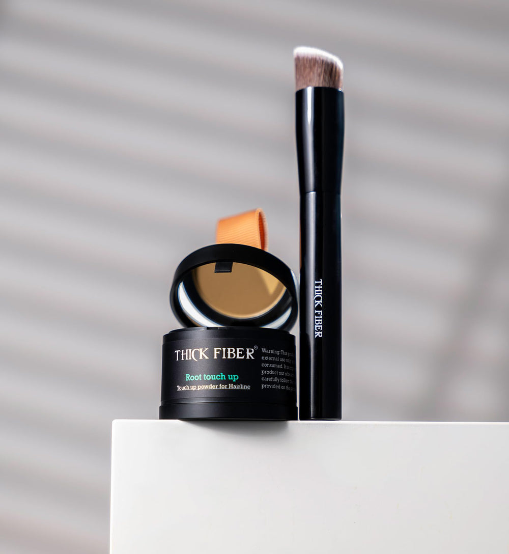 Thick Fiber Root Touch Up Powder creates a fuller, natural look.