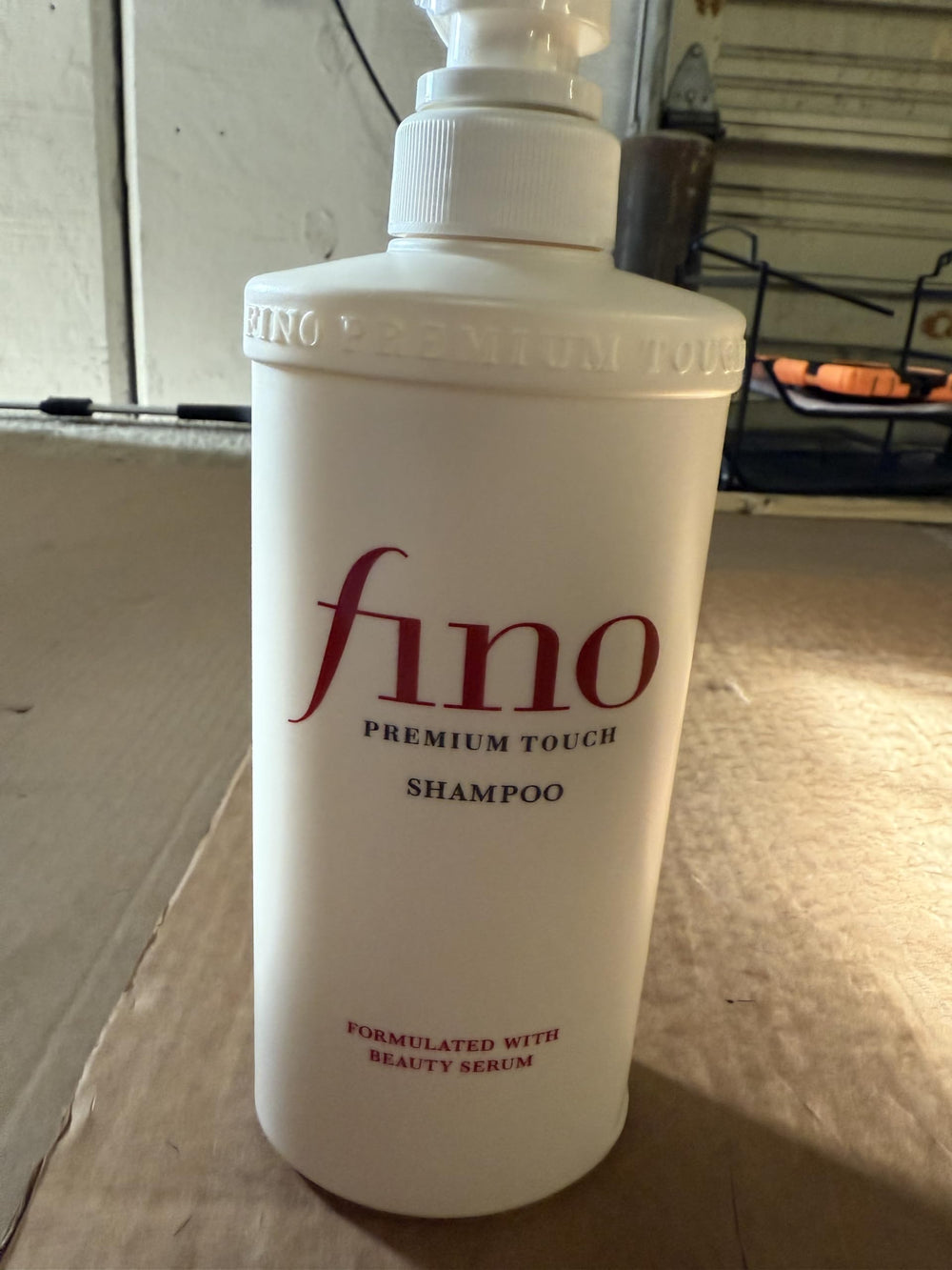 Lipidure EX assists in repairing surface texture in JapanFino shampoo.
