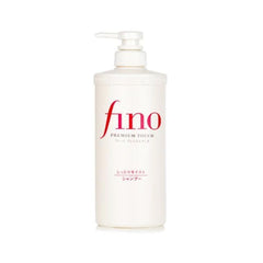 Pour shot of JapanFino Moist Shampoo shows smooth cleansing stream.