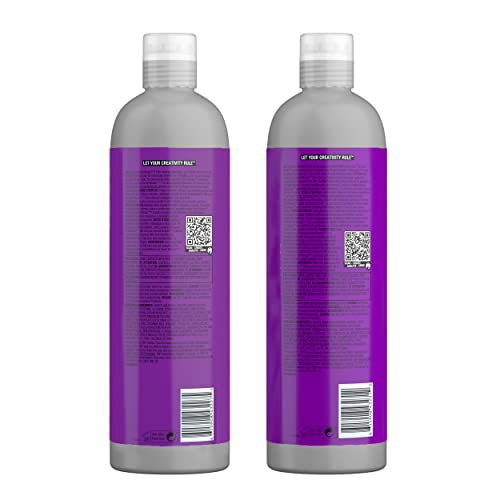 TIGI Bed Head Serial Blonde acondicionador, frasco en mano, para nutrir y desenredar rubios.
