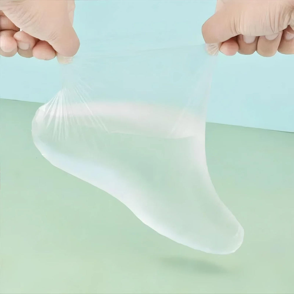 Tihzheoy moisturizing socks at home nourish dry skin after pedicures.