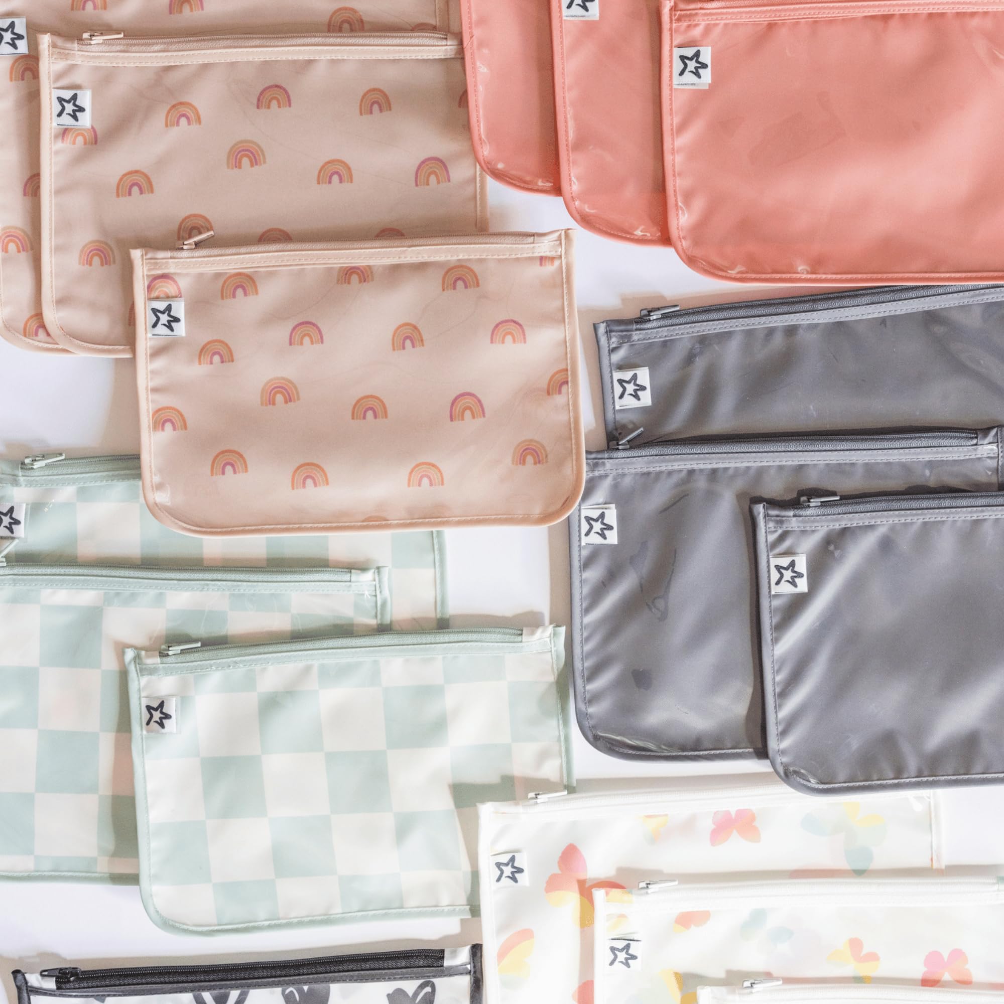 TSA compliant pouches help you move smoothly through security checks.