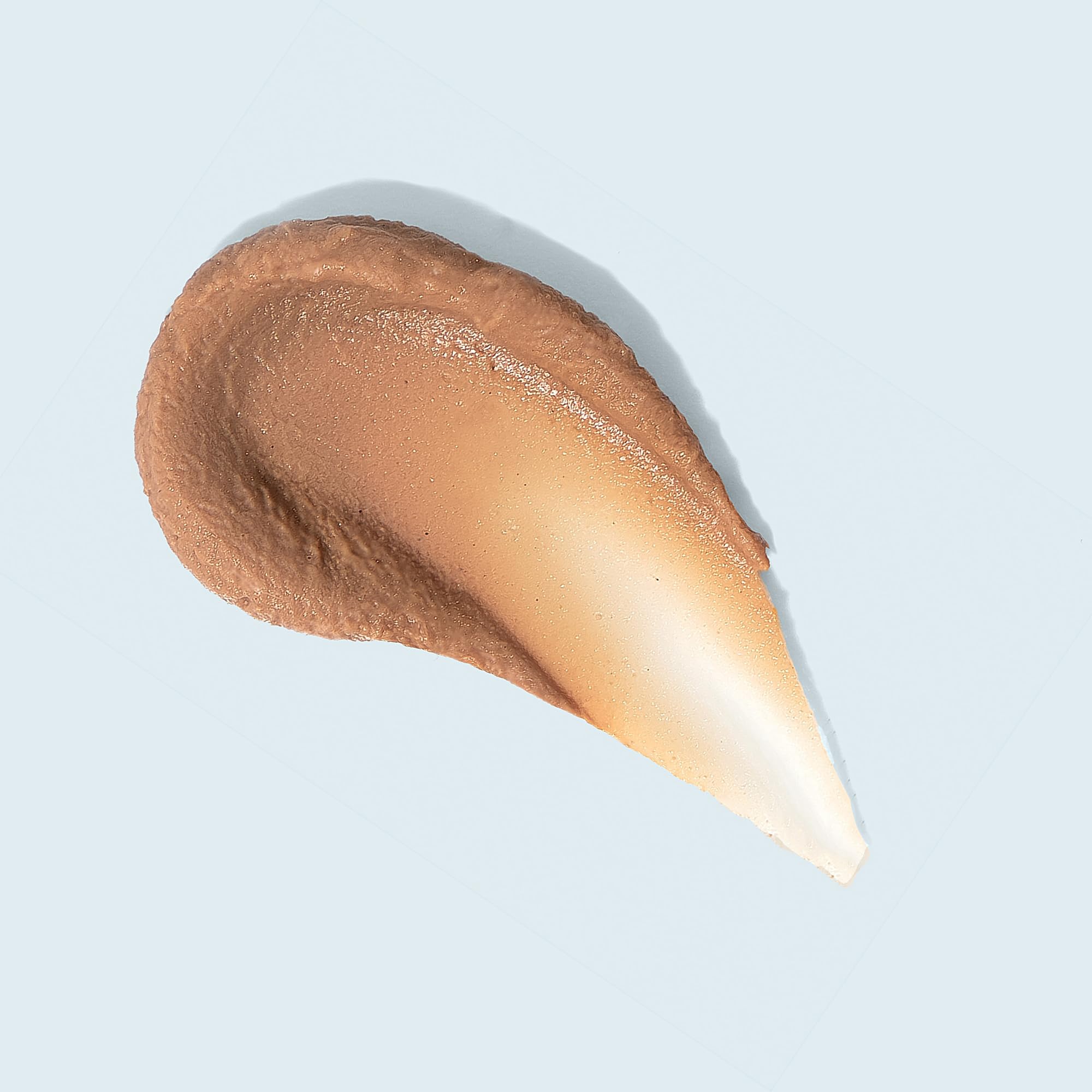 TiZO3 mineral cream texture yields a silky matte finish