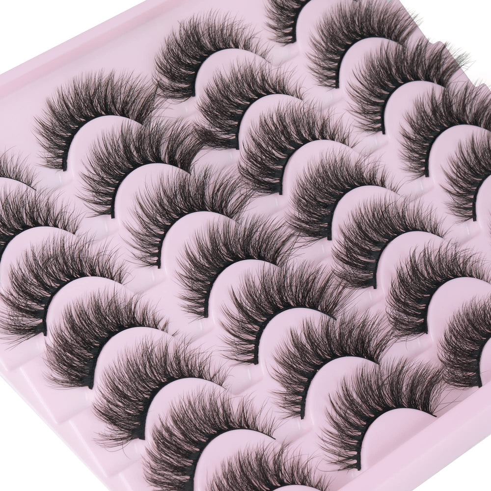 TNFVLONEINS natural-looking lashes blend with real lashes for seamless finish