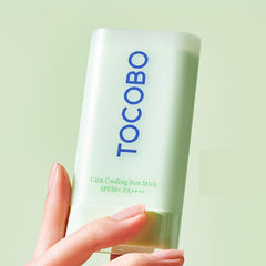 TOCOBO Cica Cooling Sun Stick, protección SPF50+ PA++++ en exteriores.