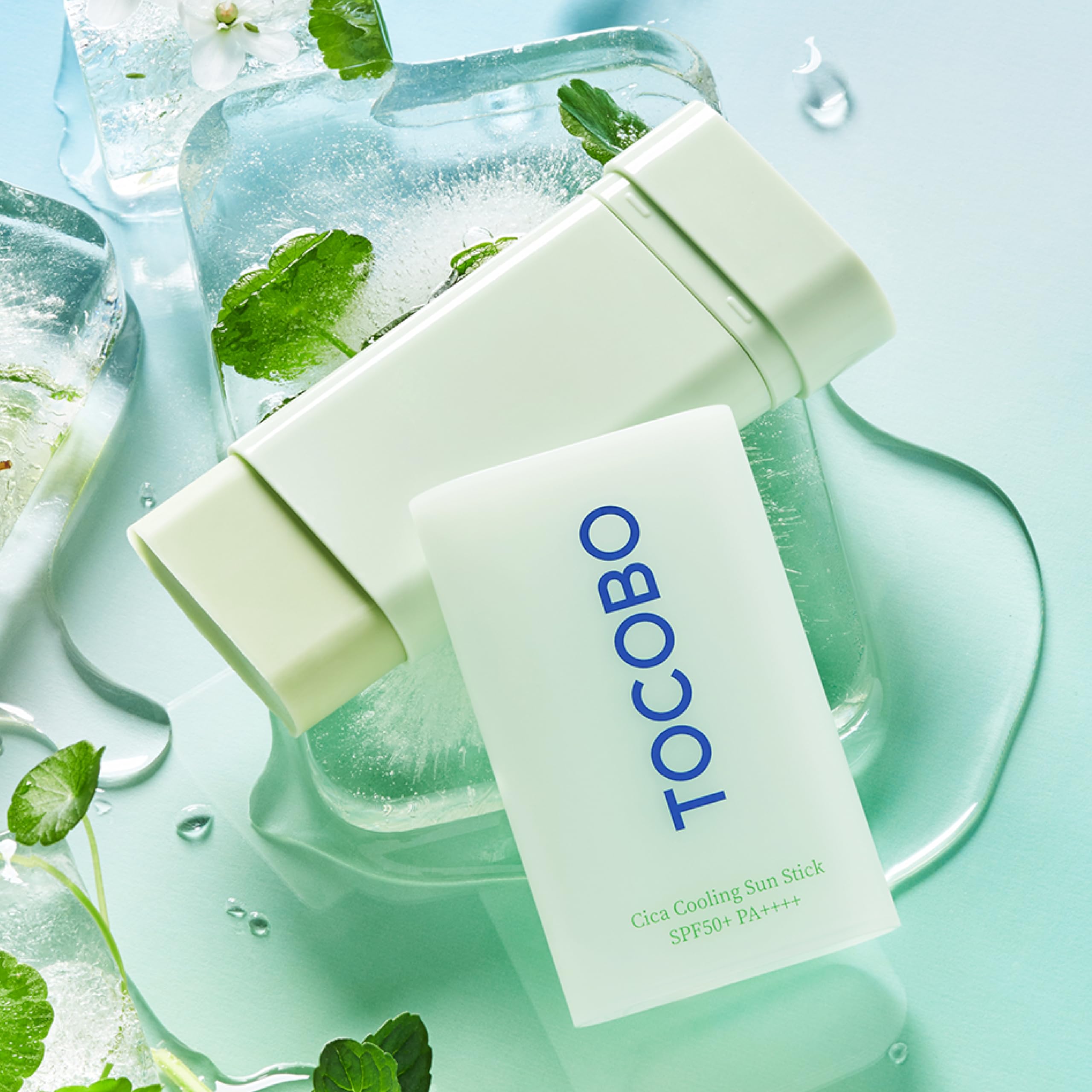 TOCOBO Cica Cooling Sun Stick, ácido hialurónico para hidratación duradera.