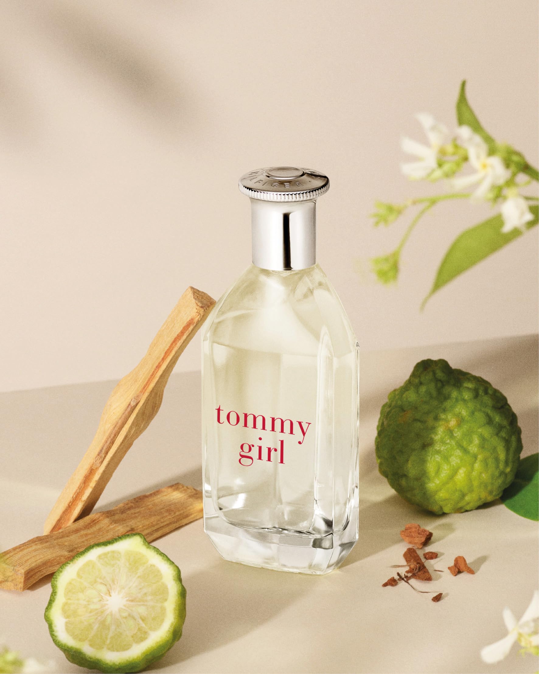 Tommy Hilfiger Tommy Girl EDT ergonomic dispense fits in a bag for on-the-go.