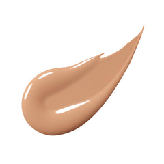 Too Faced Born This Way aplicación-concepto para ojeras y manchas.