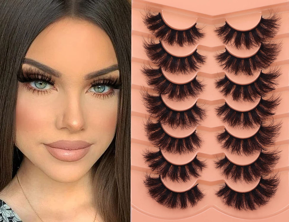 TOOCHUNAG wispy 18mm lashes curl gracefully to lift and open the eyes.