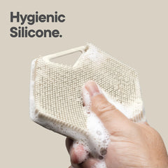 TOOLETRIES exfoliador corporal 2.0 con diseño de silicona mejora higiene y durabilidad.