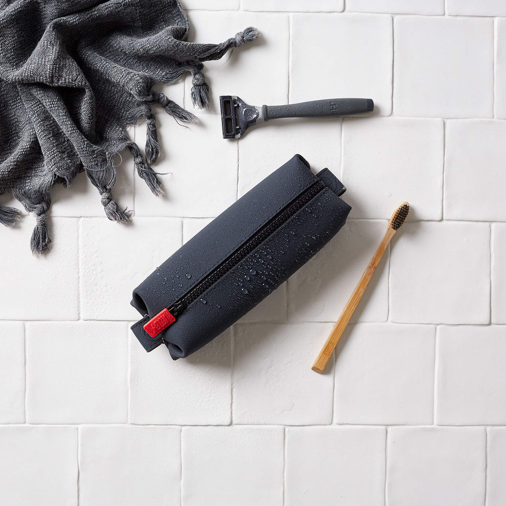 TOOLETRIES Koby Mini daily essentials organizer keeps grooming routine tidy.