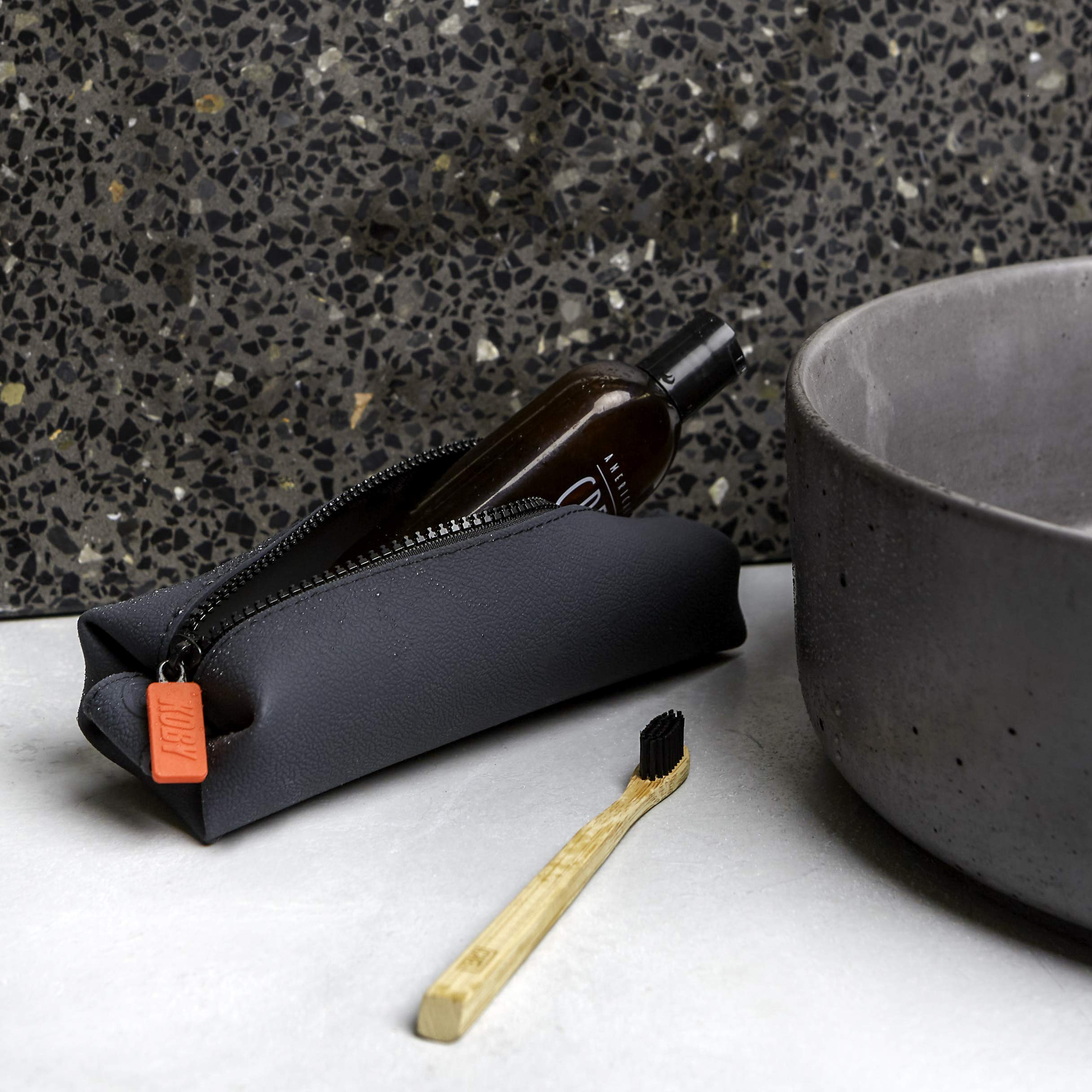 TOOLETRIES Koby Mini silicone cleans easily after travel showers.