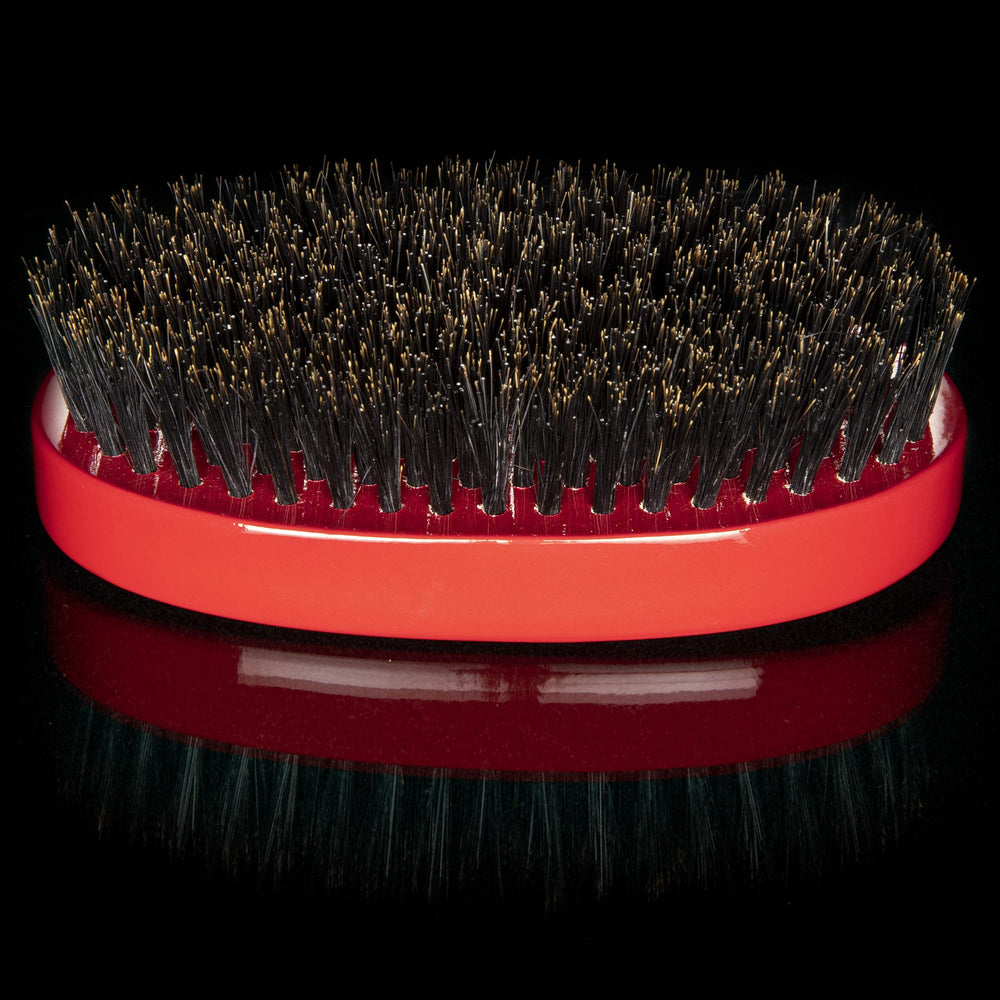 Torino Pro Wave Brush red glossy finish supports durability and smooth strokes.