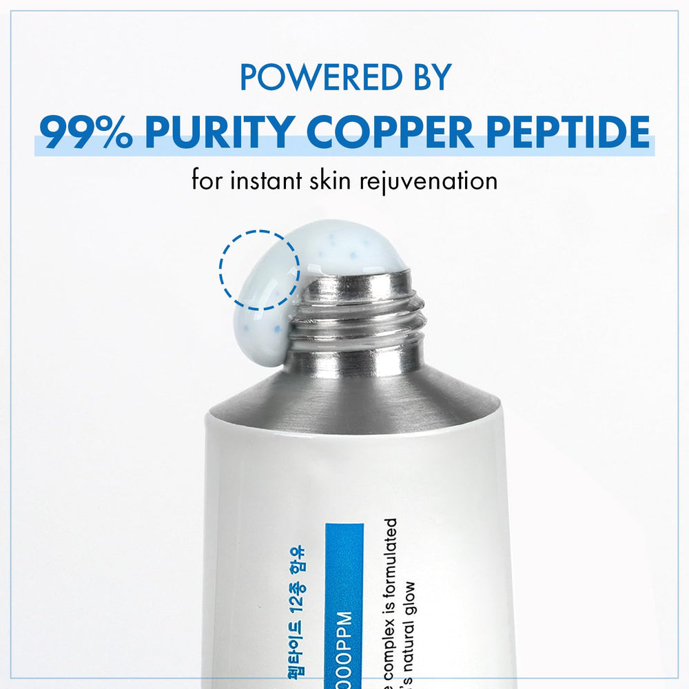TOSOWOONG cream texture closeup shows rapid absorption and lightweight hydration for skin comfort.
