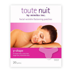 Toute Nuit patches between the eyes provide focused wrinkle coverage during sleep.
