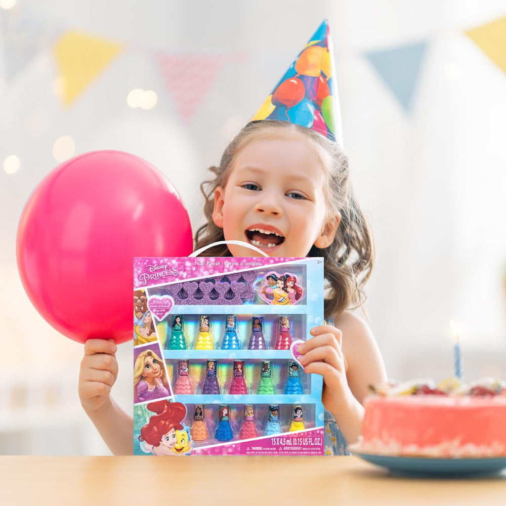 Townley Girl Aplicación fácil para manos pequeñas y juegos creativos.