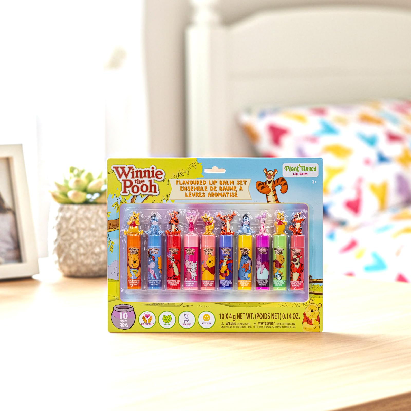 Townley Girl bálsamo labial sabor fresa con topper para labios brillantes