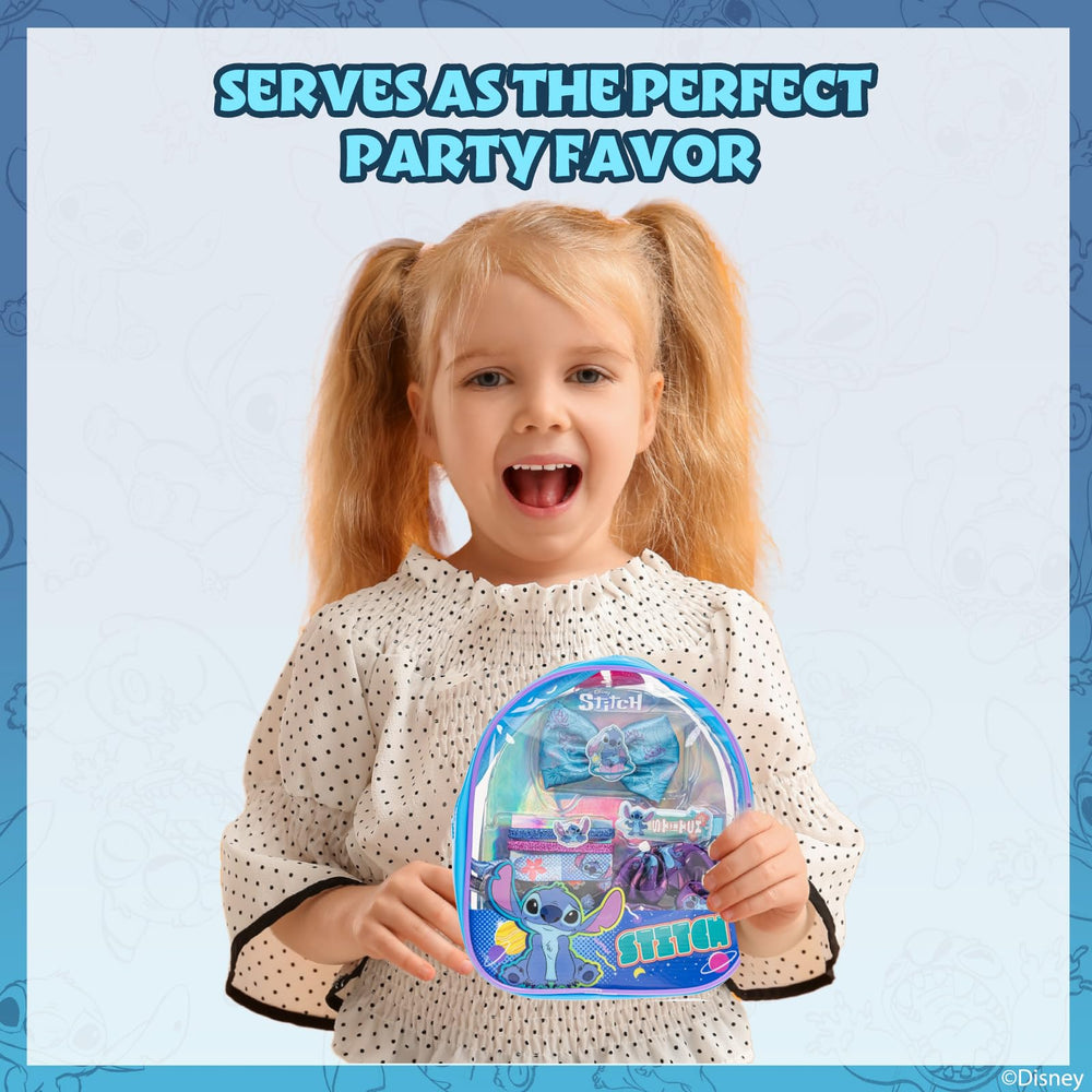 Look diario con accesorios Stitch para escuela o juego.