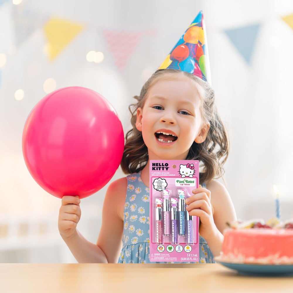 Townley Girl Hello Kitty, uso en pijamada, promueve juego imaginativo entre amigas.