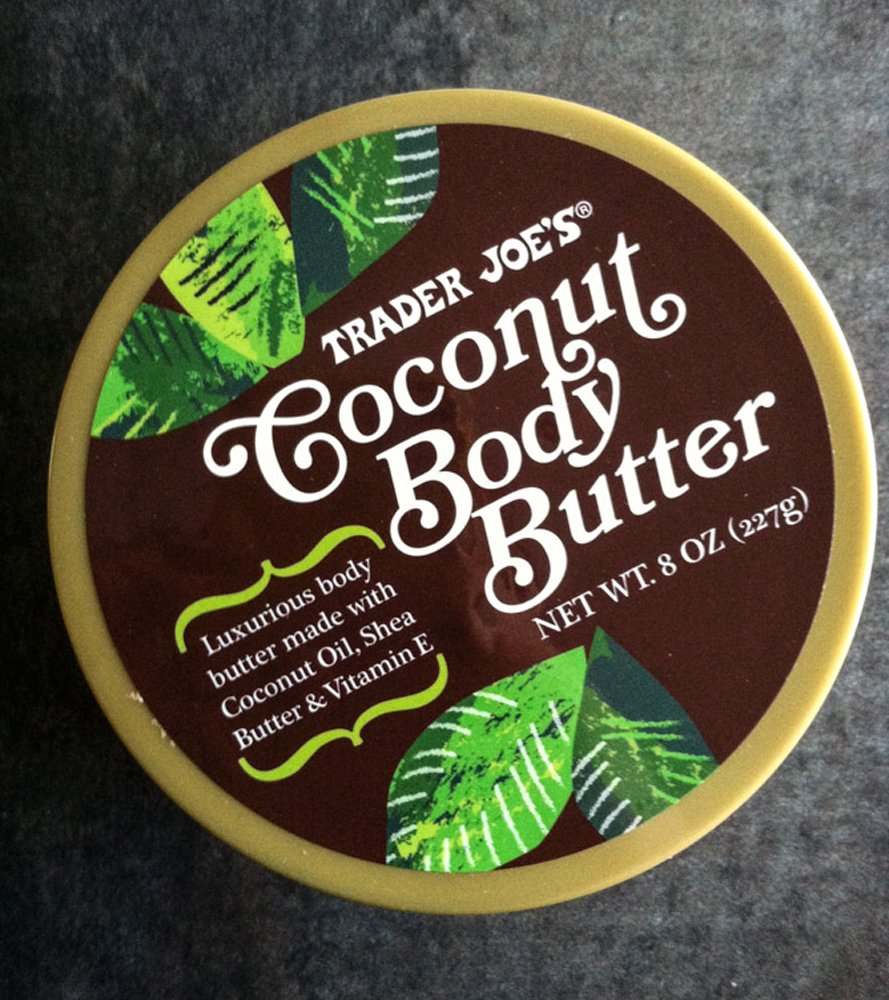 Trader Joe's manteca de karité y coco, piel nutrida y flexible tras cada aplicación.