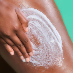 Tree Hut Merry Mint scrub texture highlighting natural oils.