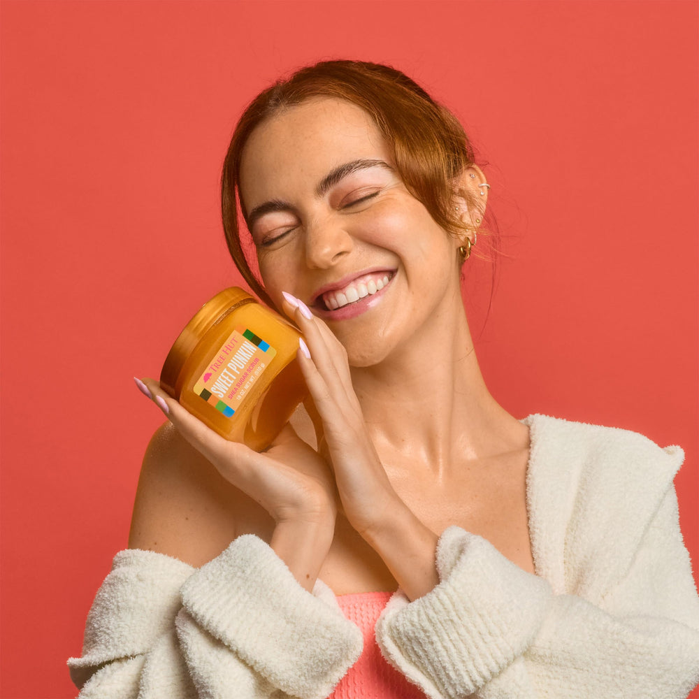 No-slip formula for safer, mess-free use in bath or shower.