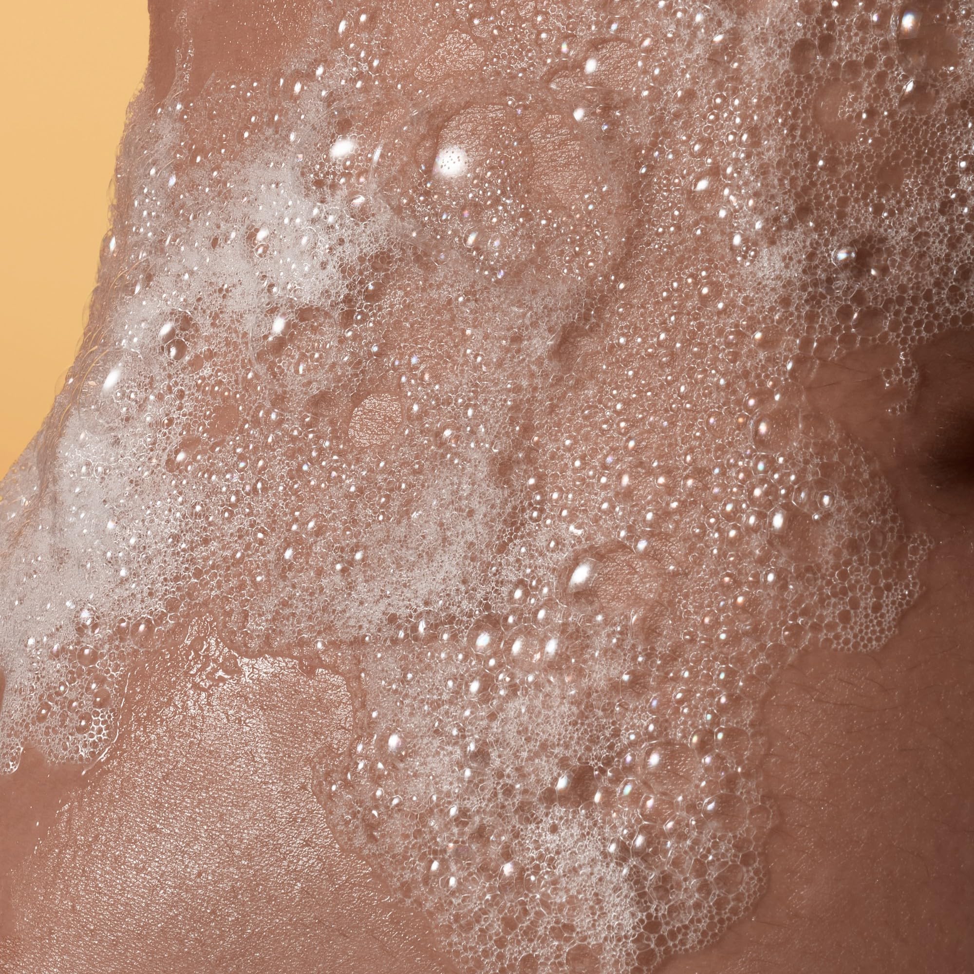 Tree Hut Tropic Glow brillo sutil: deja un resplandor suave después de la ducha