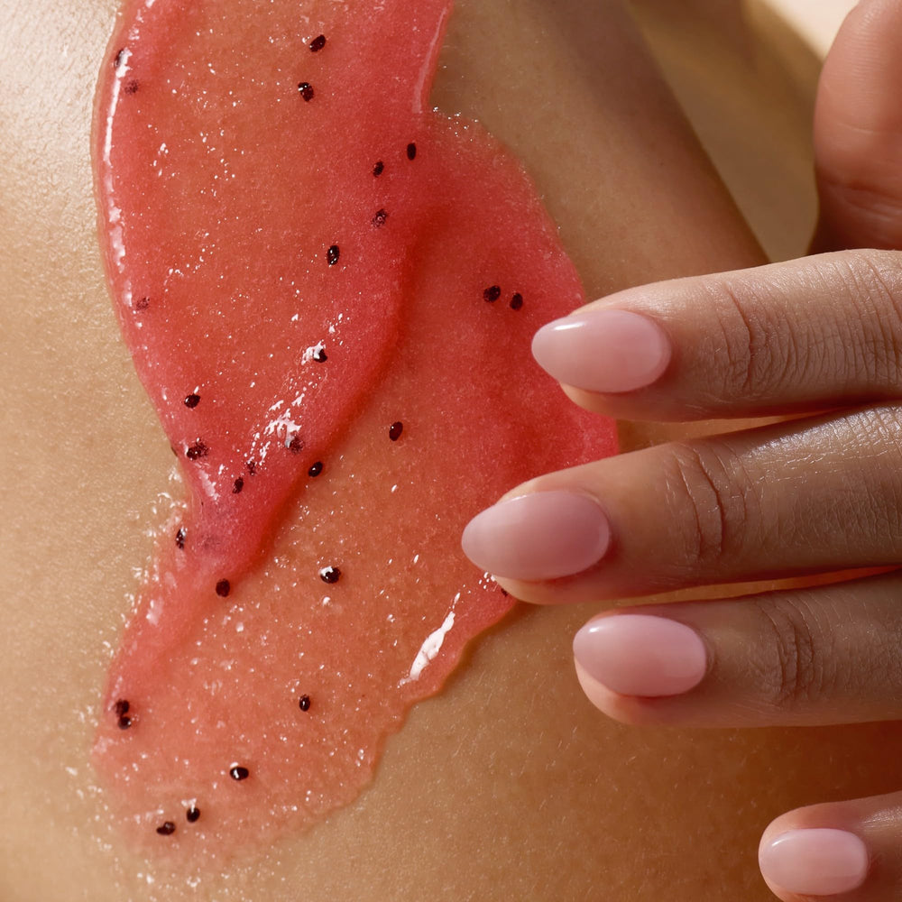 Tree Hut Watermelon Sugar Scrub, aroma a sandia y citricos para sensacion fresca.