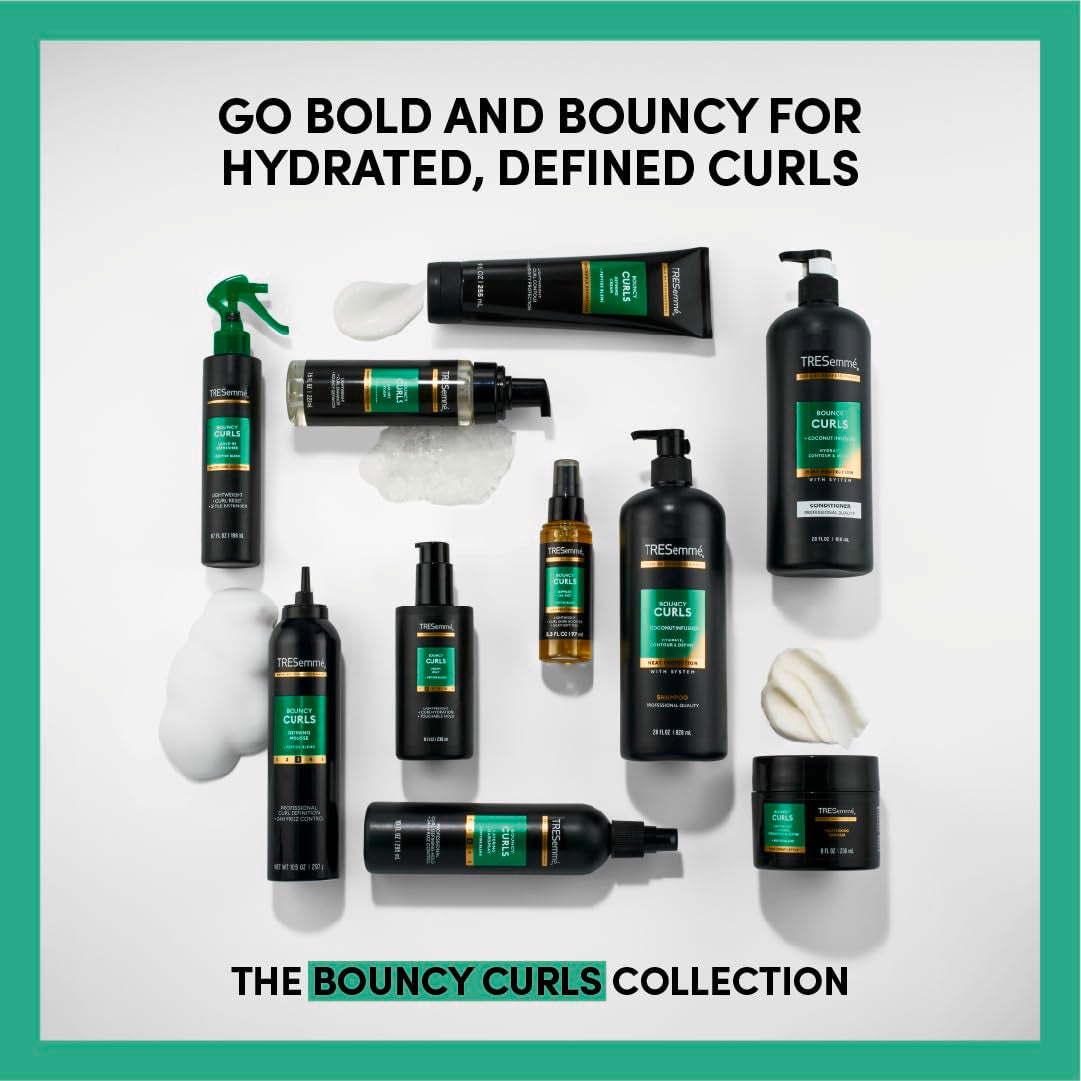 TRESemmé Bouncy Curls crema jelly, aplicación en cabello húmedo para rizos con frizz control.