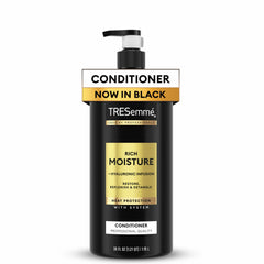 Aplicación sobre cabello mojado facilita peinado y desenredos.