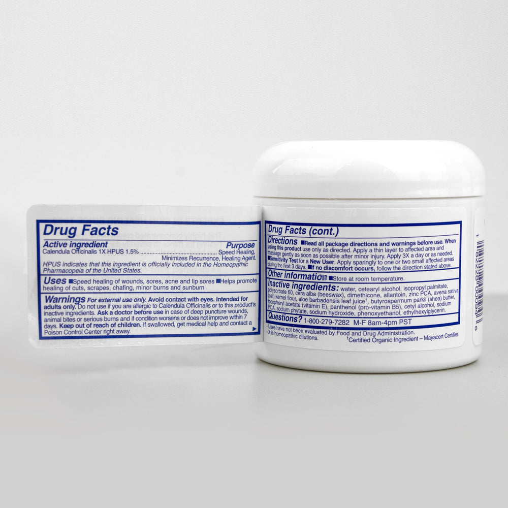 TriDerma Crema Curación Intensa cuida pies resecos con hidratación profunda.