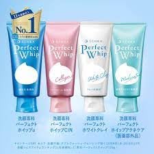 Hydration boost supports a vibrant, balanced complexion post-cleanse.
