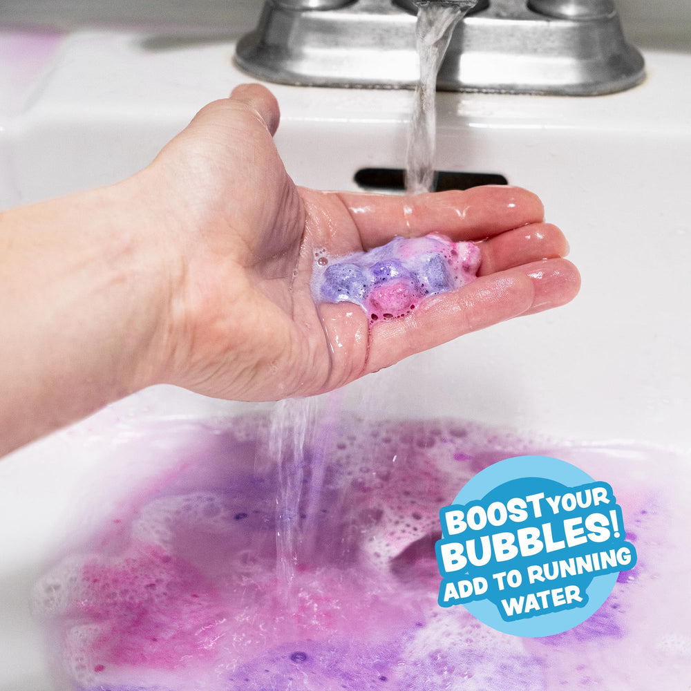 Tub Works Lil' Bursts colores brillantes crean juego de baño creativo.