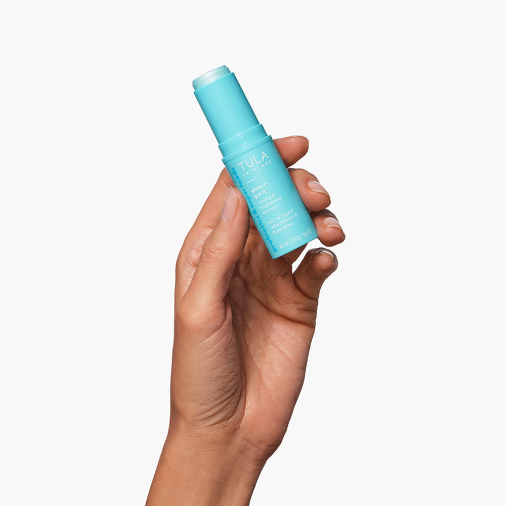Graphic of hyaluronic acid and aloe for deep hydration with TULA.