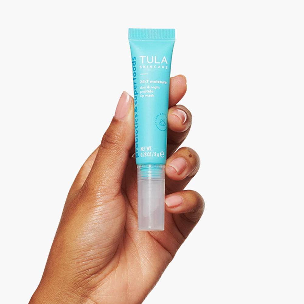 Mascarilla labial TULA clara que suaviza y nutre durante el día