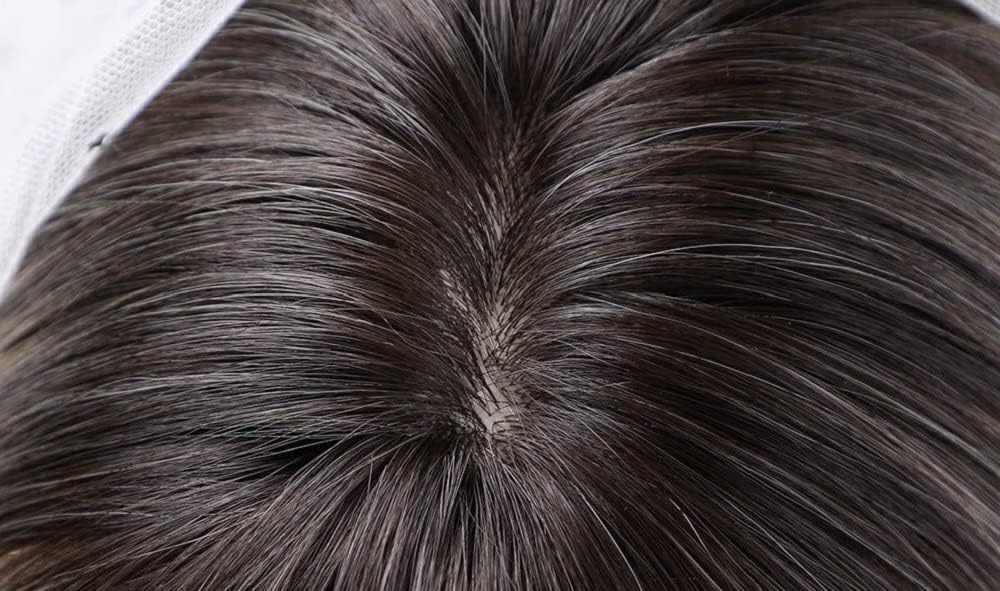 Tumhorn ombre wig with bangs enhances face framing for versatility.