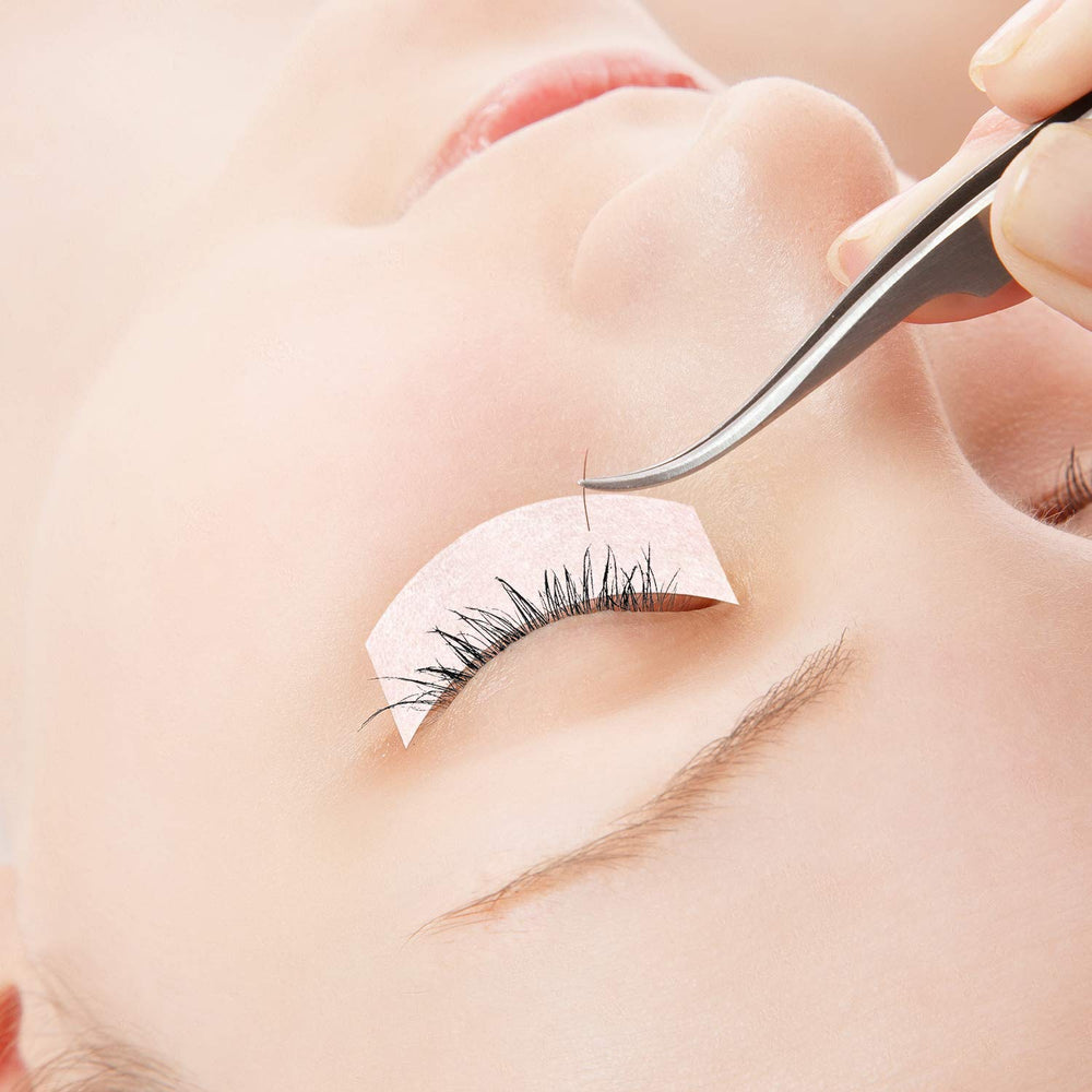 TUPARKA non-toxic, hygienic eyelash tape for safe extension steps.