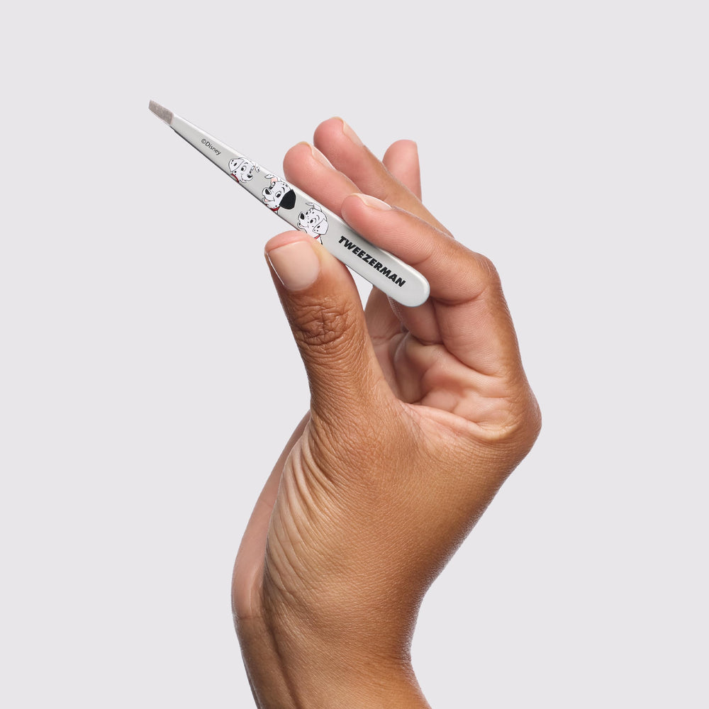 Angled 25-degree tips ideal for working against the brow bone.