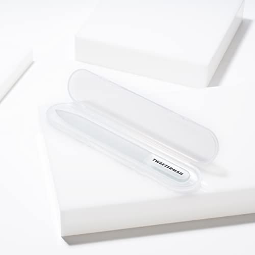Tweezerman Glass Nail File is easy to clean after filing.