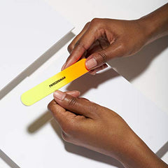 Tweezerman Neon Hot Nail Files grit detail enables precise filing of natural nails.